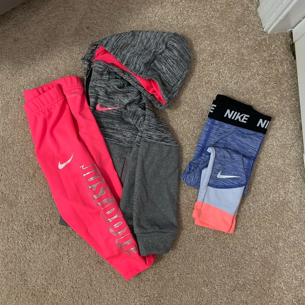 Nike Bundle - size 2T